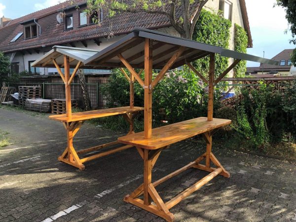 Stehtisch mit Dach aus Holz mieten – Bild 3